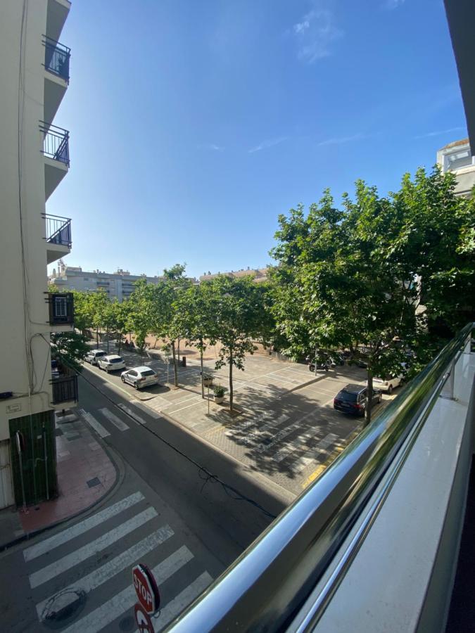 Апартаменты Apartament Edifici Simbat A 150M De La Platja Паламос Экстерьер фото